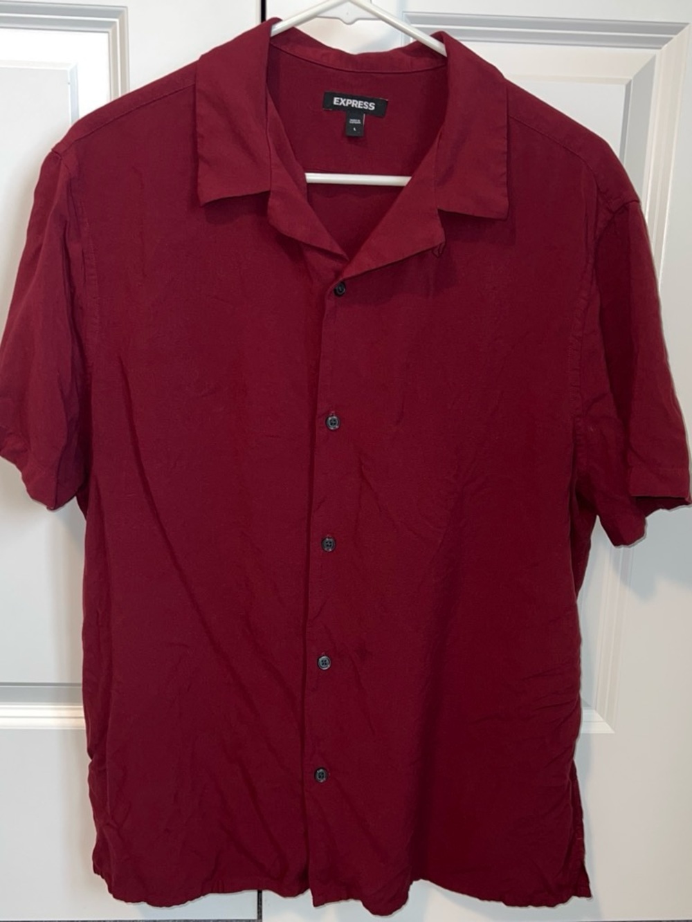 Express Men’s Short Sleeve Button-Up Shirt - Wine